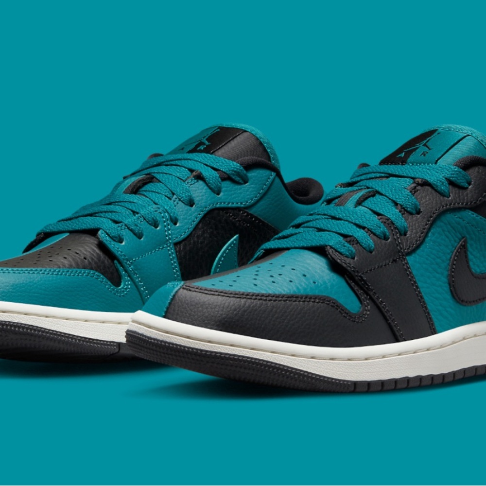 Women’s Air Jordan 1 Low SE